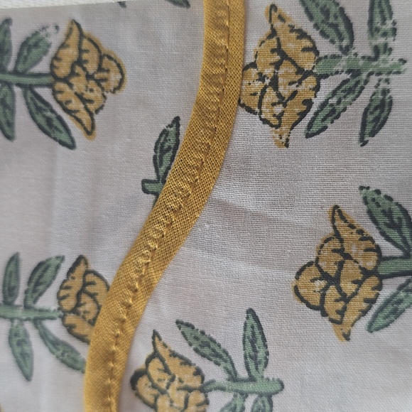 $West Elm Begonia Sheet Set, Queen, Color Dijon, Retail Price $139.00 USD - Picture 9 of 16